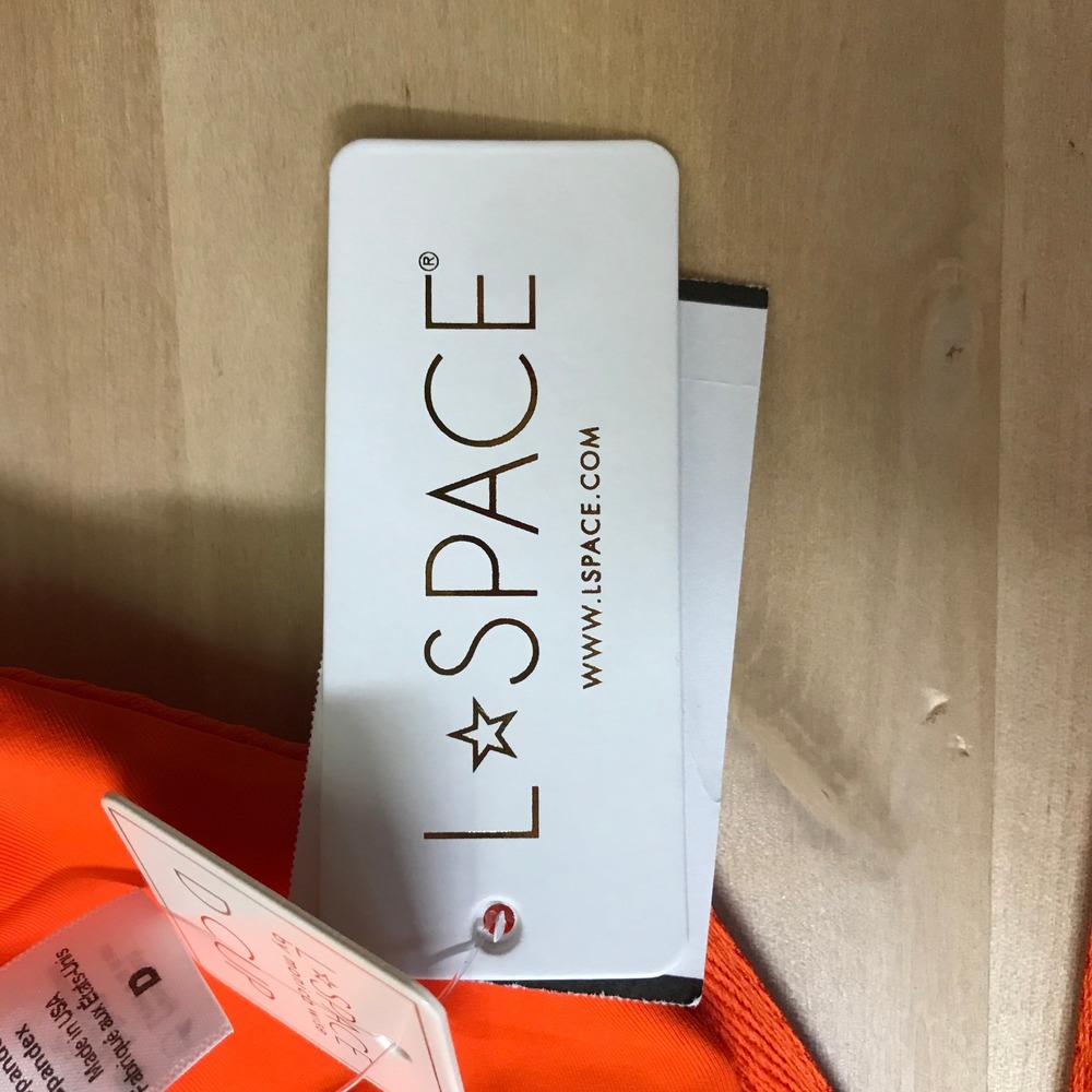 L*Space Monica Wise Orange Ribbed V-Notch SIREN Bikini Top D Cup New - Picture 9 of 10
